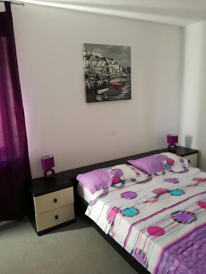 מלון דראמליי Sobe Za Odmor Jadran מראה חיצוני תמונה